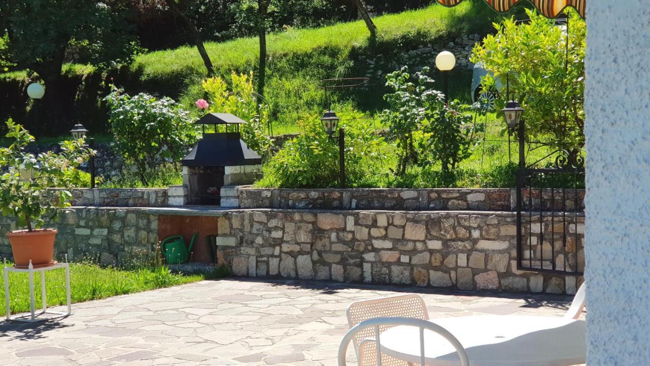 Country House Casa Marisa Garden And Lake View By Garda Domus Mea Tremosine Dış mekan fotoğraf