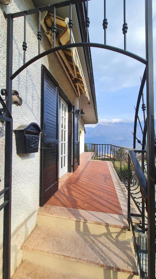 Country House Casa Marisa Garden And Lake View By Garda Domus Mea Tremosine Dış mekan fotoğraf