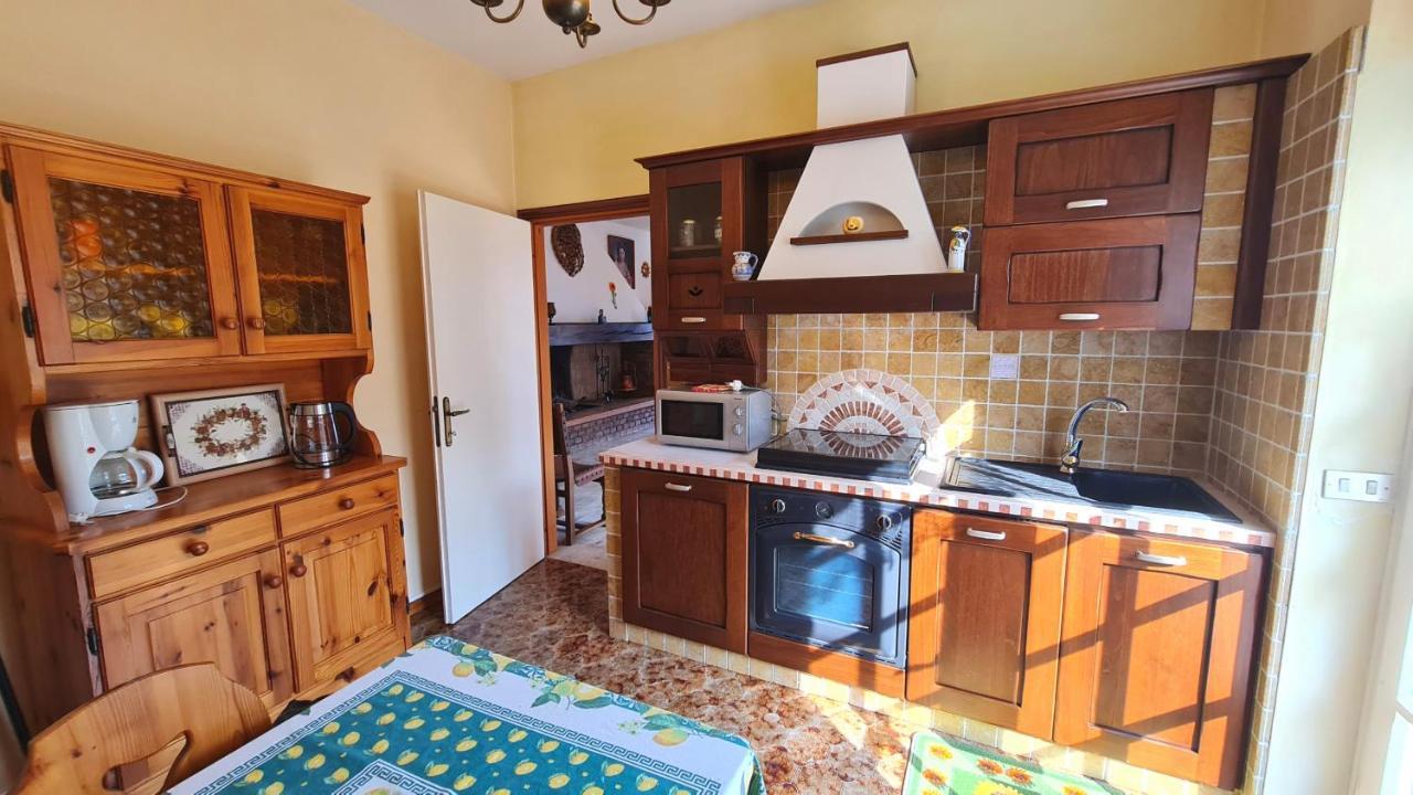Country House Casa Marisa Garden And Lake View By Garda Domus Mea Tremosine Dış mekan fotoğraf