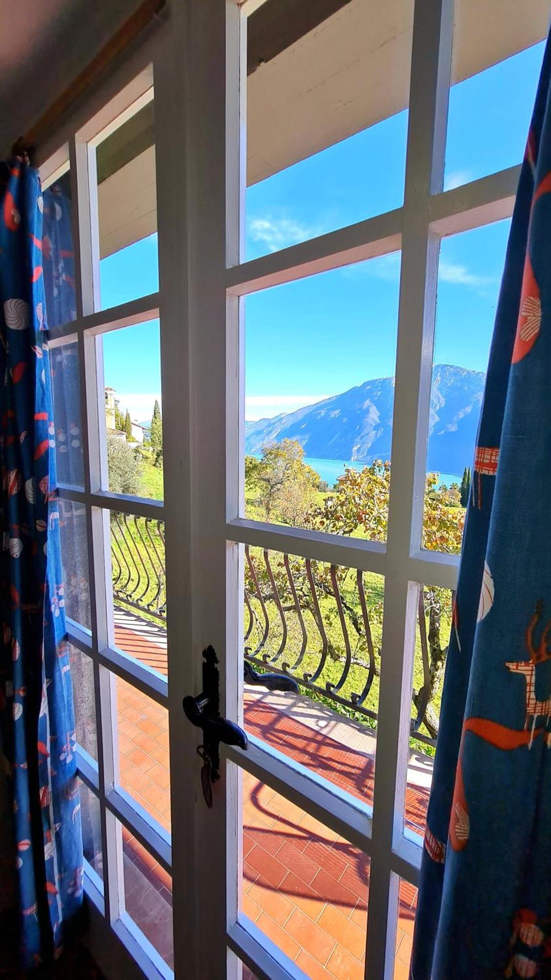 Country House Casa Marisa Garden And Lake View By Garda Domus Mea Tremosine Dış mekan fotoğraf